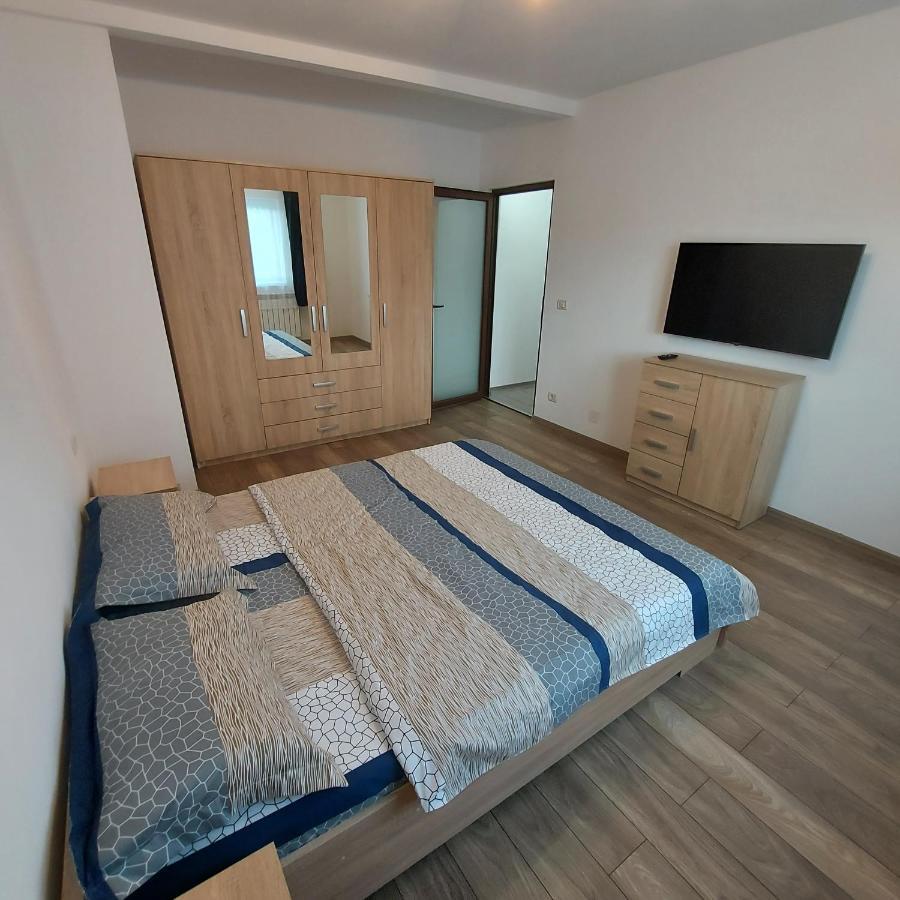 Apartament Antonias Făgăraş Esterno foto
