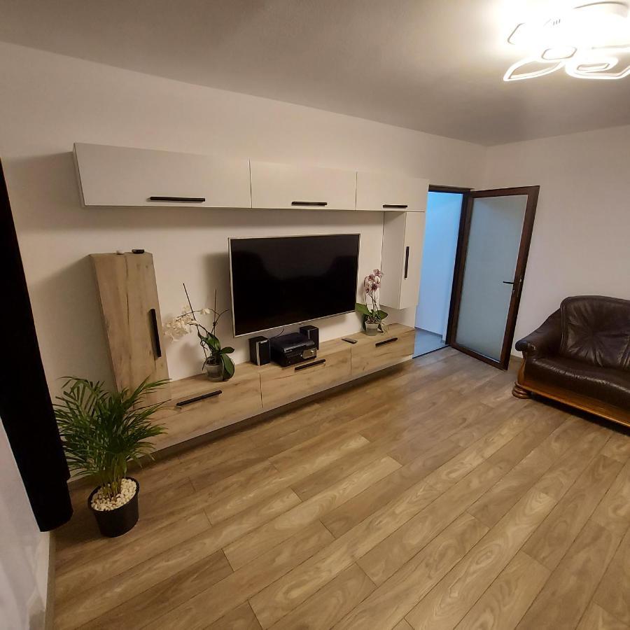 Apartament Antonias Făgăraş Esterno foto