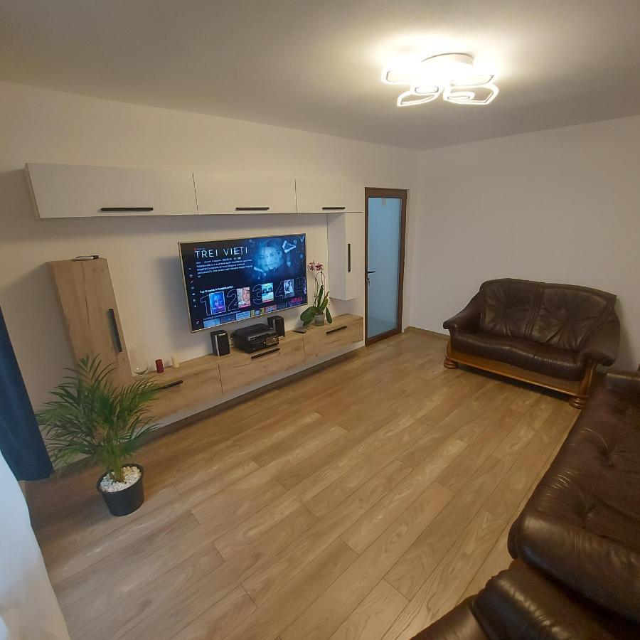 Apartament Antonias Făgăraş Esterno foto