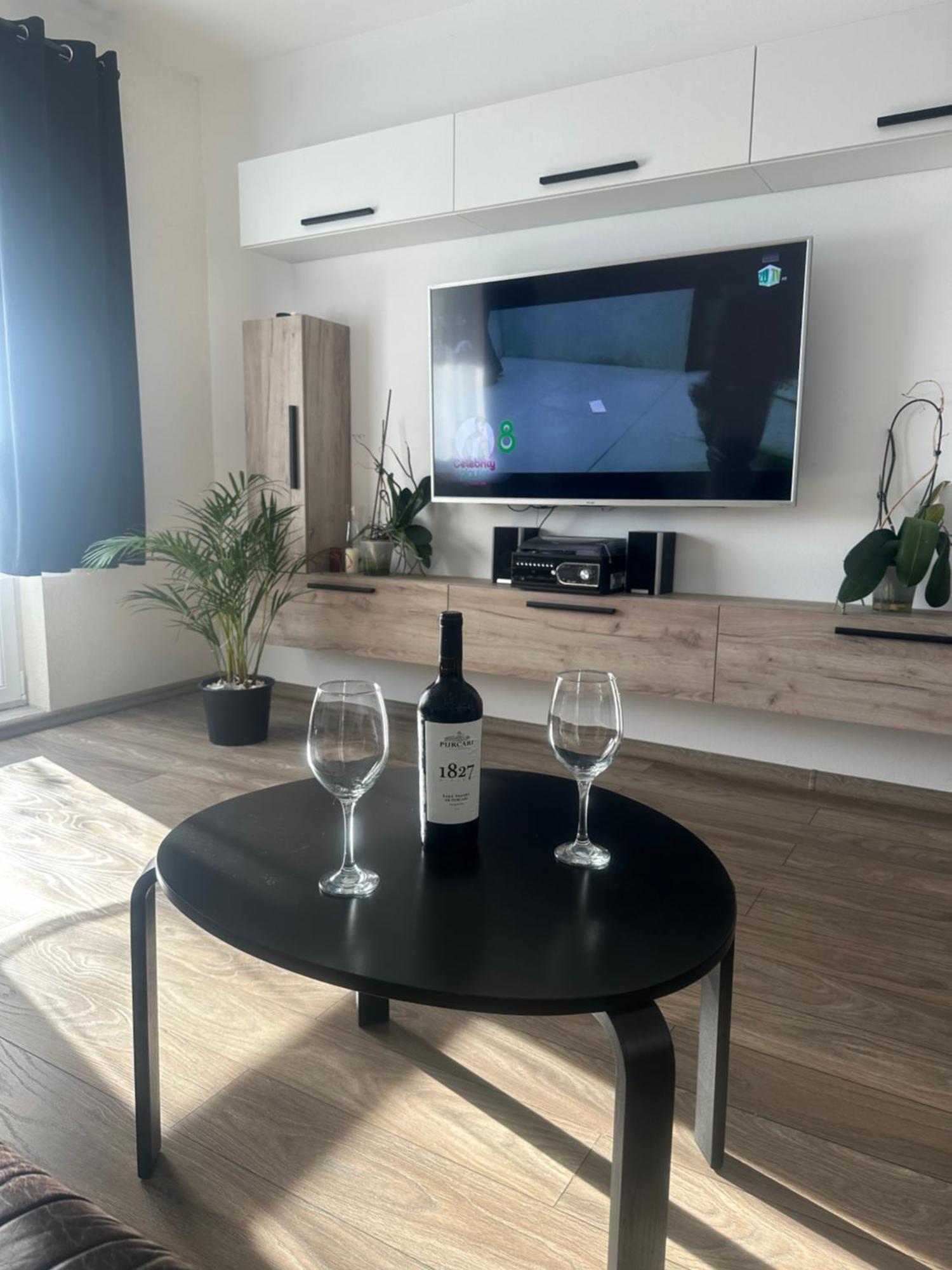 Apartament Antonias Făgăraş Esterno foto